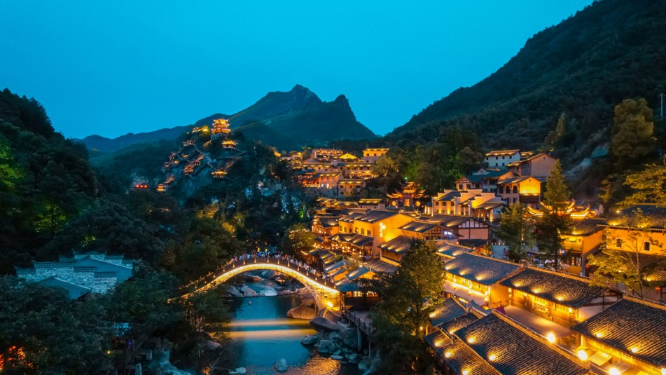 c2ed9ede4a67b7fd266b11d5f6502539_1763018